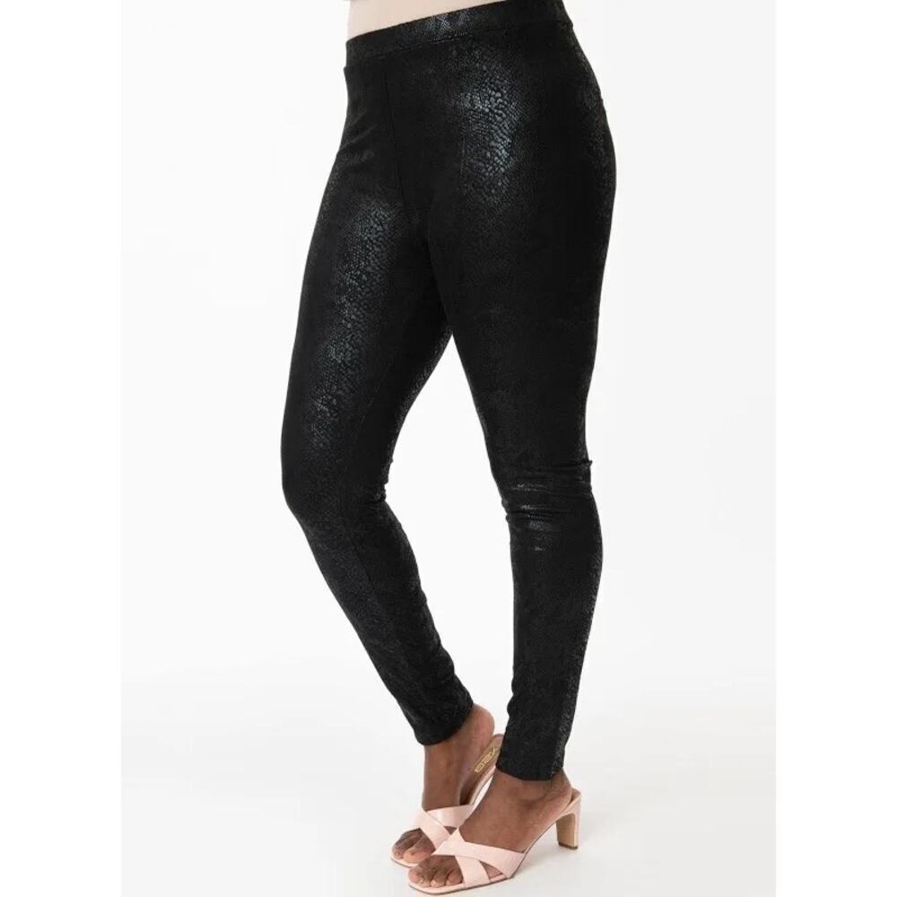 See and Be Seen Snake Skin Leggings